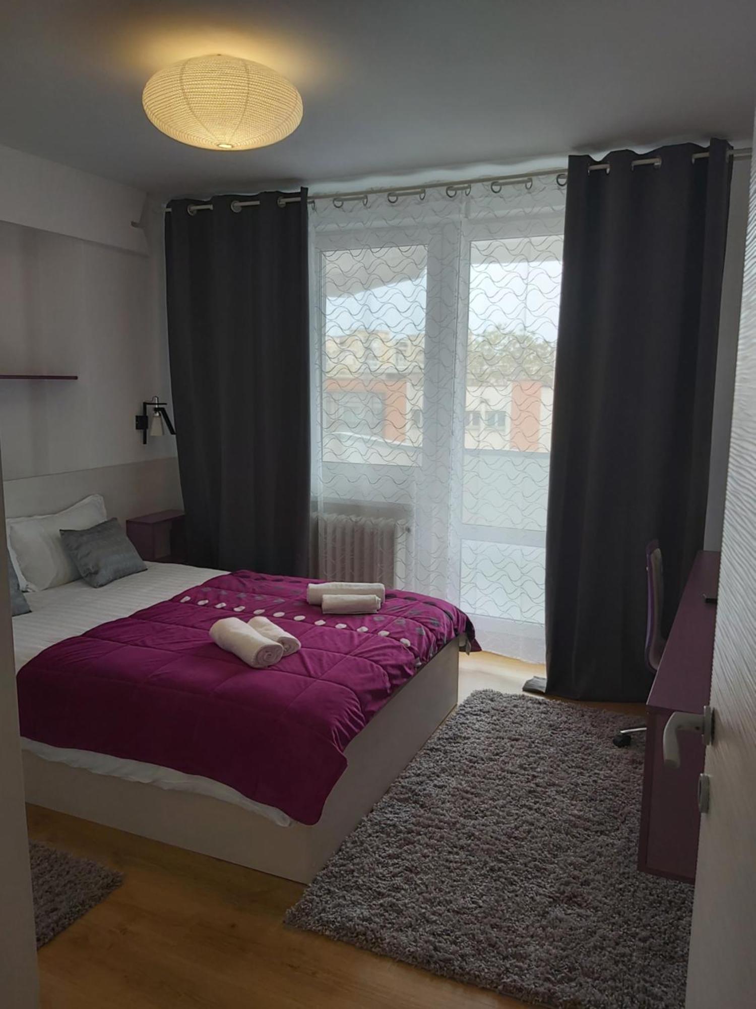 Chic Apartament Deva Rum bild